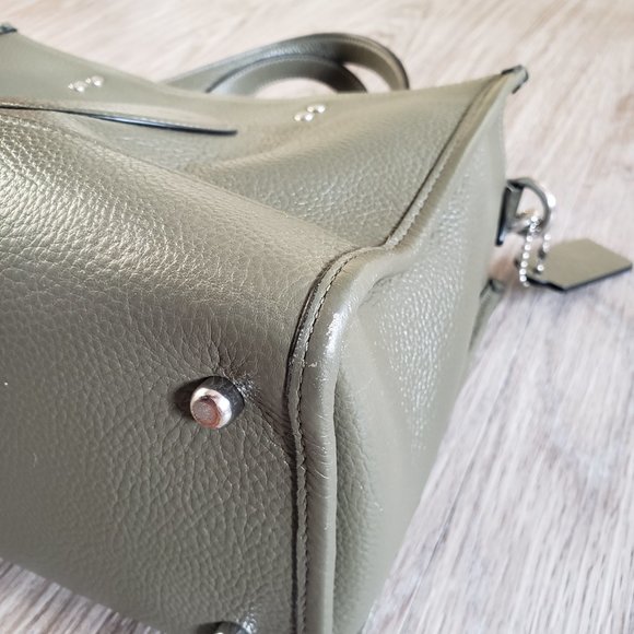 Coach Dempsey Carryall With Patch - Picture 6 of 14